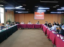 区政协委员视察全区商贸工作