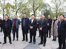 让“母亲河”重现清水绿岸的秀美风光