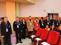 区政协二届三次会议第三次大会