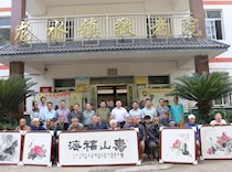 陈廷剑慰问敬老院五保老人