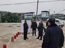 吴洪奎赴智凤街道督导疫情防控工作