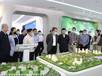 铜梁区政协主席来足考察城市规划建设