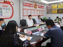区领导到宝顶宣讲区委二届九次全会精神