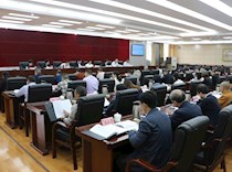 区政协二届二十五次常委会议召开