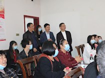 肖朝华到万古镇万兴社区督导换届选举工作