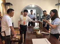 区政协委员视察大足石刻文创园建设
