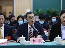 委员在区政协三届一次会议联组协商会议上发言