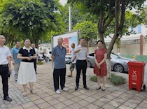 区政协副主席吴洪奎、唐华俪到双路街道督导创文工作