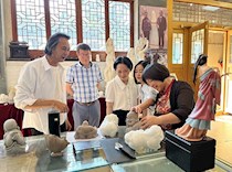 区政协助力石雕文化产业发展